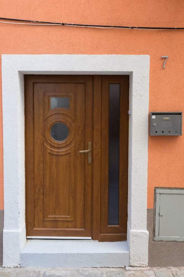 Korala Apartments Pirano Esterno foto